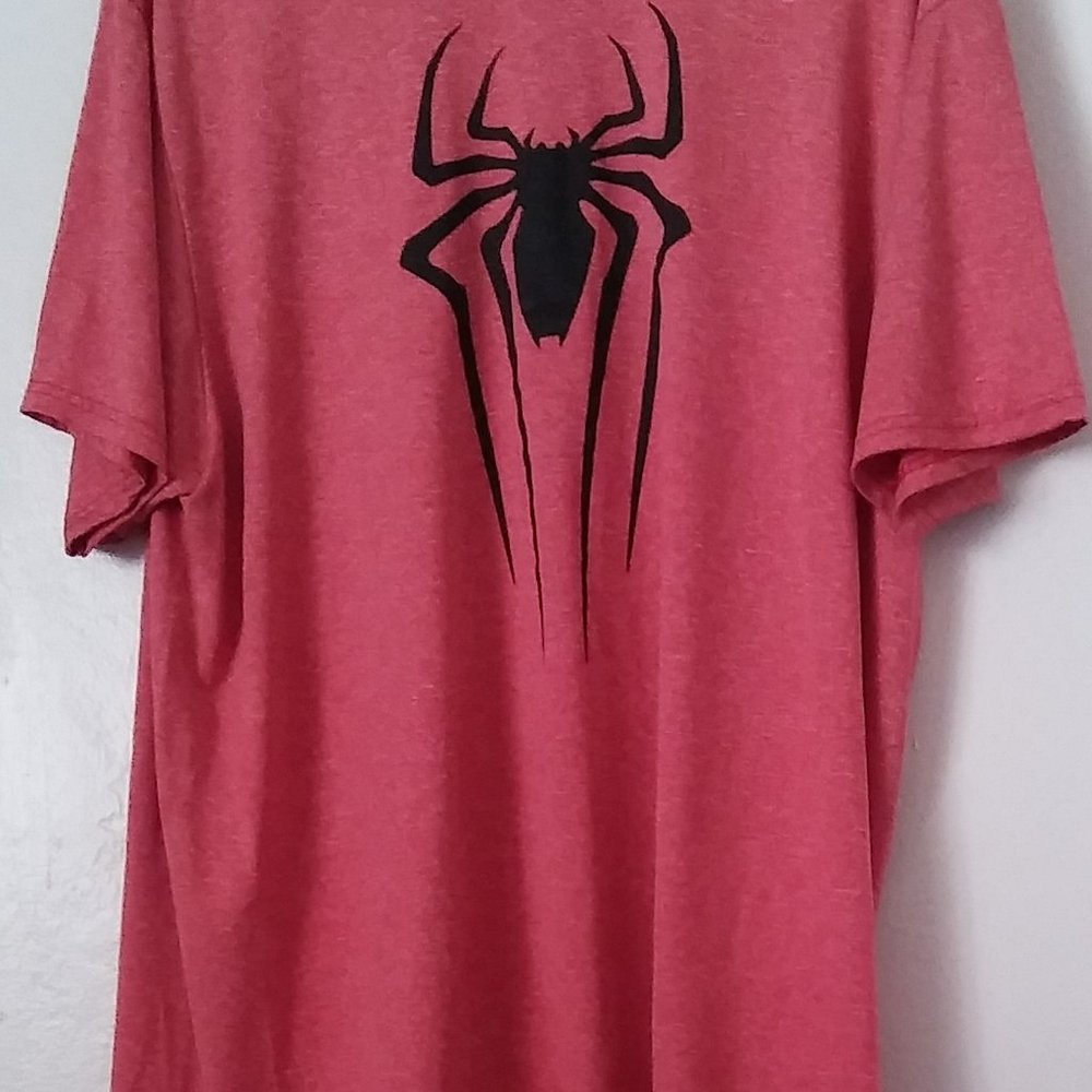 THE AMAZING SPIDERMAN COMIC T-SHIRT
